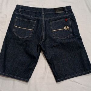 Mecca shorts size 40